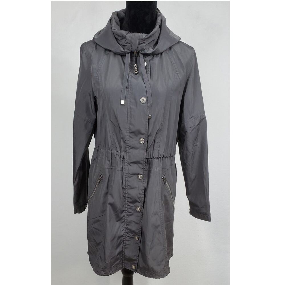 Betsey Johnson Unlined Trench Coat,  Hood, Front Zip & Snap closure. Women Small